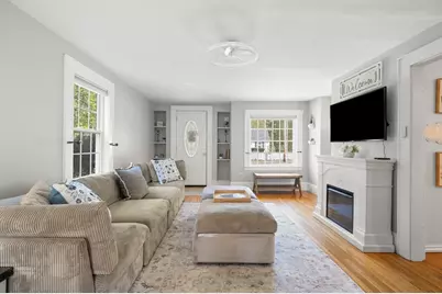 17 Dalton, Holbrook, MA 02343 - Photo 3