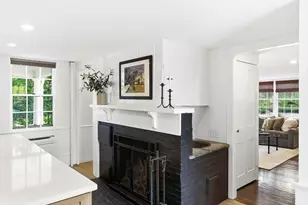 5 Great Rd, Bedford, MA 01730 - Photo 9