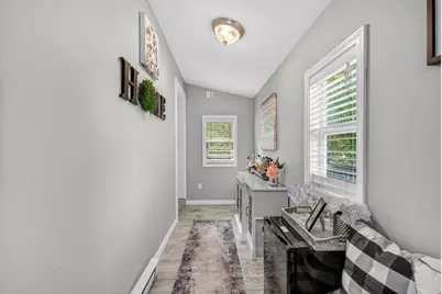 423 Textile Ave, Dracut, MA 01826 - Photo 11