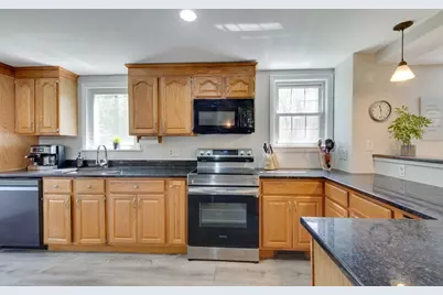 15 Williams Road, North Reading, MA 01864 - Photo 5