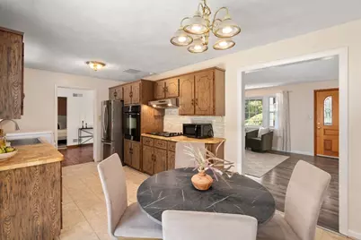 12 Theresa Rd, Stoneham, MA 02180 - Photo 9