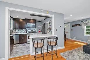 23 Pierce Rd, Watertown, MA 02472 - Photo 5