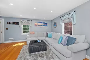 23 Pierce Rd, Watertown, MA 02472 - Photo 9