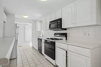 32 Plainfield Ave, Shrewsbury, MA 01545 - Photo 13