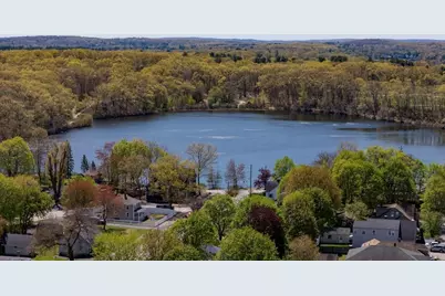 32 Plainfield Ave, Shrewsbury, MA 01545 - Photo 5