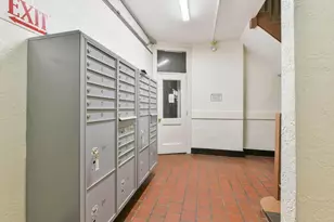 90 Kilsyth Rd, Boston, MA 02135 - Photo 17
