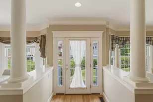 35 Glen Ct, Southborough, MA 01772 - Photo 3