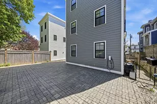 51 Oliver St, Somerville, MA 02145 - Photo 29