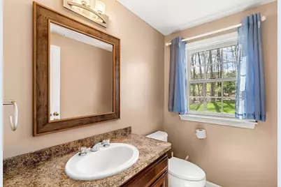 270 Morgan Rd, Northbridge, MA 01588 - Photo 17