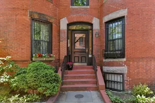 21 Cumberland St, Boston, MA 02115 - Photo 9