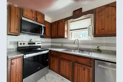 579 Church Street, Northbridge, MA 01588 - Photo 7