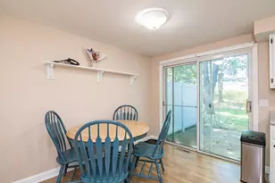 90 Plantation Dr, Agawam, MA 01001 - Photo 5