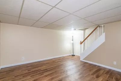 90 Plantation Dr #90, Agawam, MA 01001 - Photo 15