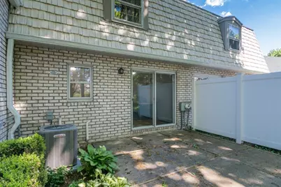 90 Plantation Dr #90, Agawam, MA 01001 - Photo 17