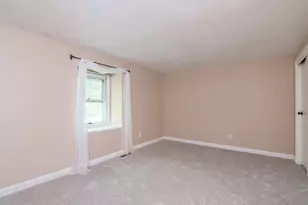 90 Plantation Dr, Agawam, MA 01001 - Photo 11