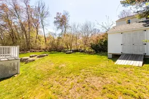 4 Clearview Dr, Milford, MA 01757 - Photo 33