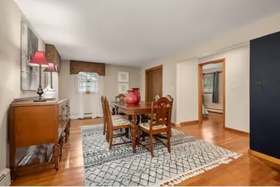 6 Ivy Ln, Reading, MA 01867 - Photo 11