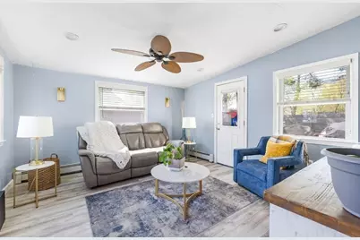 49 Wellesley Rd, Stoughton, MA 02072 - Photo 5