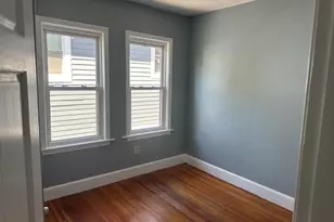 7 Gayland St, Boston, MA 02125 - Photo 3