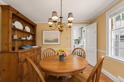 34 Sheridan Rd, Wellesley, MA 02481 - Photo 3