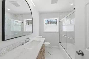 8 Sussex Ln, Worcester, MA 01602 - Photo 9