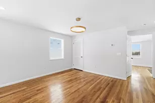 8 Sussex Ln, Worcester, MA 01602 - Photo 11