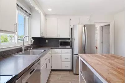 7-9 Sparkill St, Watertown, MA 02472 - Photo 27