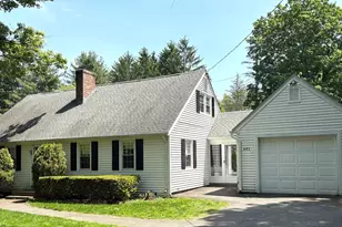 691 E Pleasant St, Amherst, MA 01002 - Photo 1
