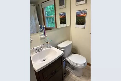 691 E Pleasant St, Amherst, MA 01002 - Photo 9