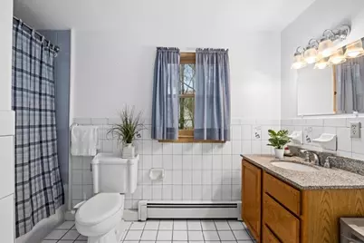 36 Chestnut St, Hopkinton, MA 01748 - Photo 23
