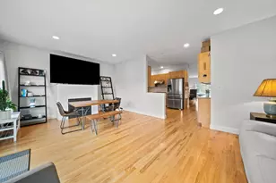 292 Lagrange St, Newton, MA 02467 - Photo 9