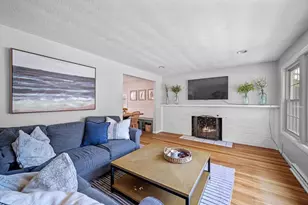 405 Asbury St, Hamilton, MA 01982 - Photo 13