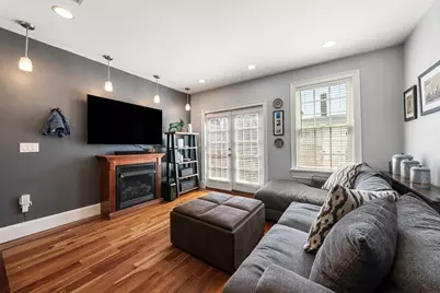 435 W 4th Street #2, Boston, MA 02127 - Photo 3