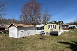 48 Dogwood Ln, Wales, MA 01081 - Photo 3