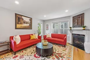 11 Brookford St, Cambridge, MA 02140 - Photo 3