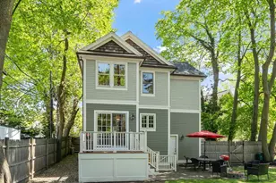 11 Brookford St, Cambridge, MA 02140 - Photo 23