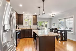 11 Brookford St, Cambridge, MA 02140 - Photo 5