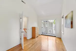 11 Brookford St, Cambridge, MA 02140 - Photo 13