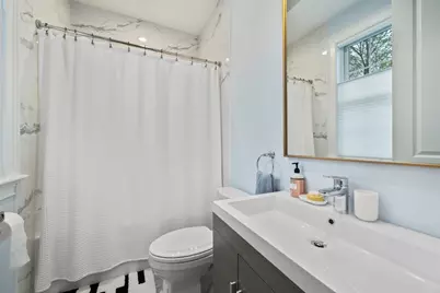 11 Woodhaven Rd, Newton, MA 02468 - Photo 25