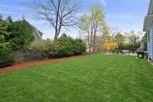 11 Woodhaven Rd, Newton, MA 02468 - Photo 35