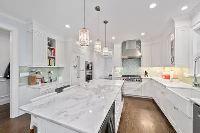 11 Woodhaven Rd, Newton, MA 02468 - Photo 11