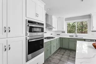 1203 Old Bridge Ln, Bellingham, MA 02019 - Photo 9