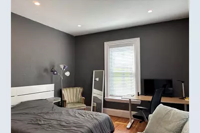 170 Poplar St #1, Boston, MA 02131 - Photo 11