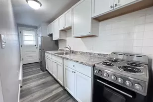 14 Curlew Rd, Quincy, MA 02169 - Photo 1