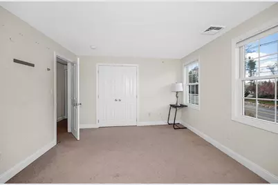 475 Arlington St, Dracut, MA 01826 - Photo 21