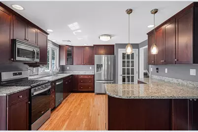 475 Arlington St, Dracut, MA 01826 - Photo 9