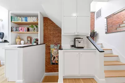552 Columbus Ave #Unit 6, Boston, MA 02118 - Photo 3