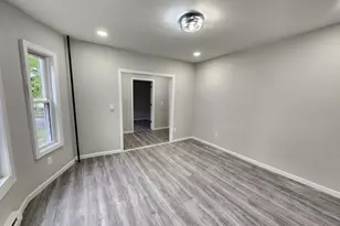 179 Sargeant St, Holyoke, MA 01040 - Photo 5