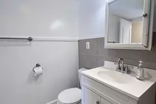 8 Juniper St, Brookline, MA 02445 - Photo 19