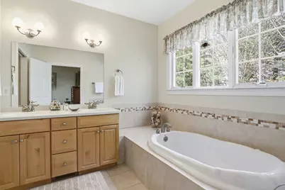 13 Stone Ridge Rd #13, Westford, MA 01886 - Photo 17